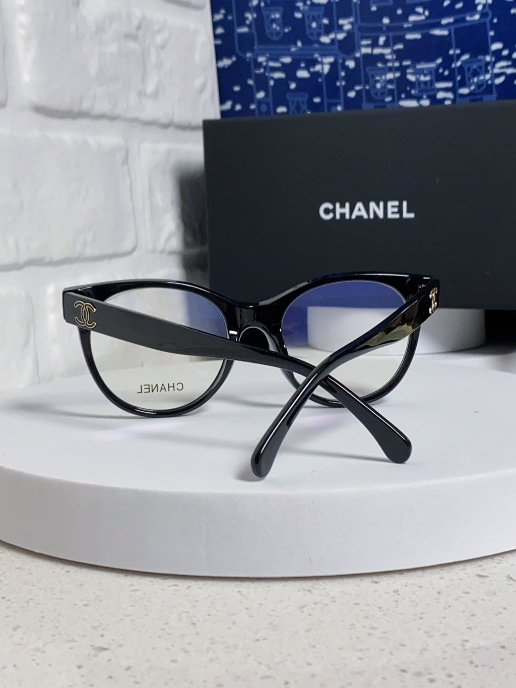 Chanel Fashion Silver Lens Sunglasses for Women - 415187 - detail image 3