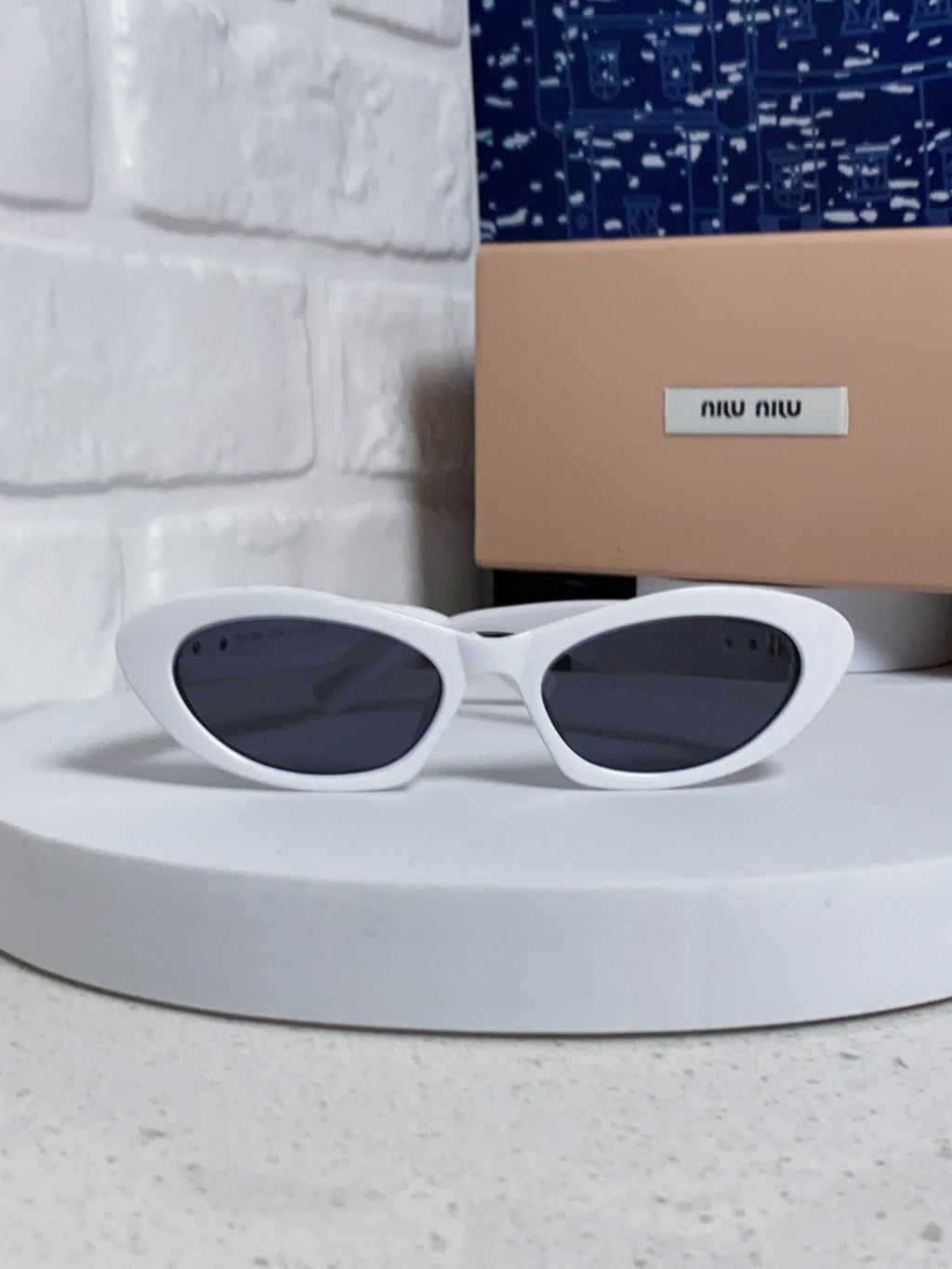 Miu Miu Cat-Eye Silver Lens Sunglasses for Men & Women - 358703 - detail image 2