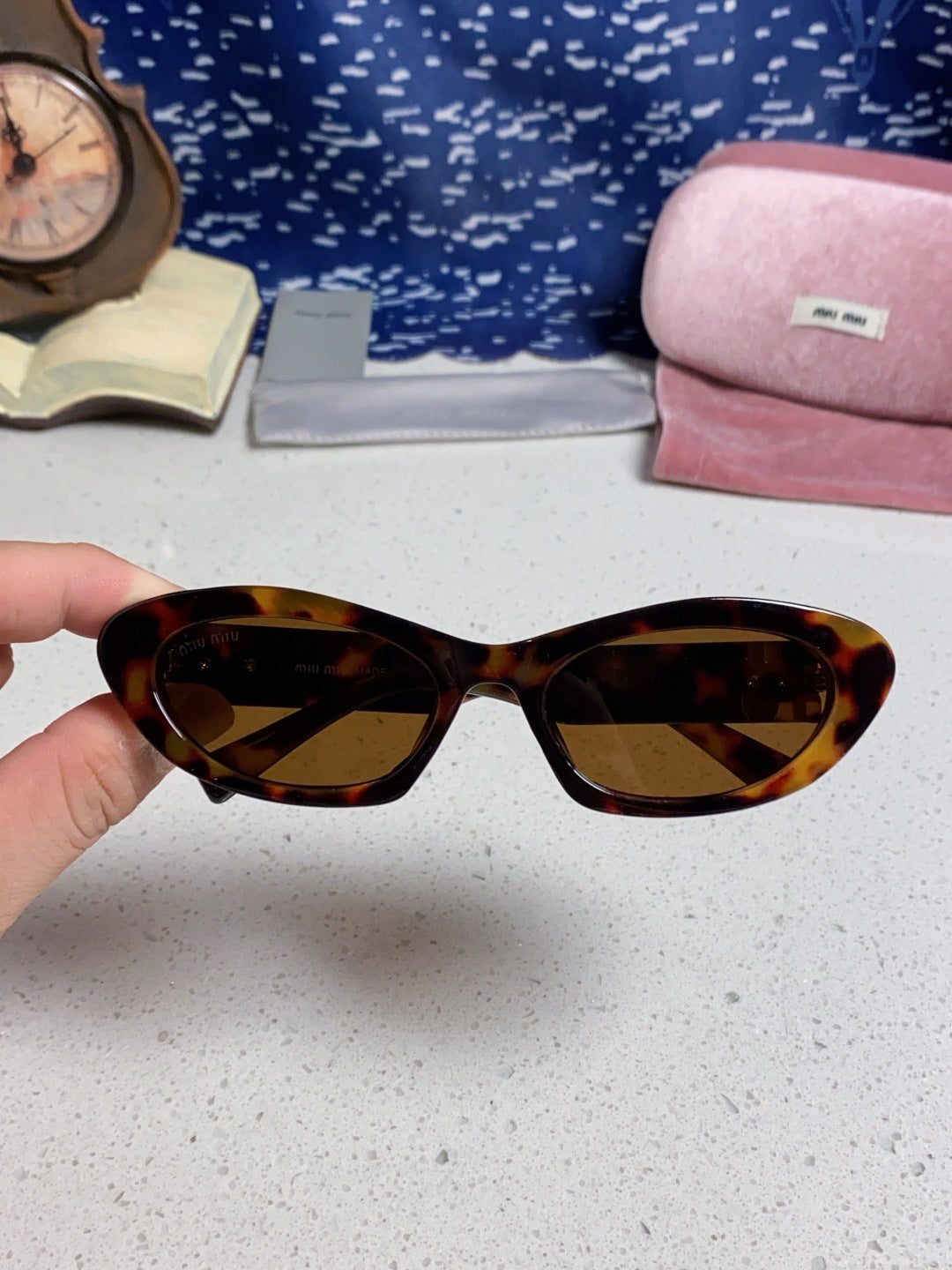 Miu Miu Cat-Eye Brown Lens Sunglasses for Men & Women - 487631 - detail image 4
