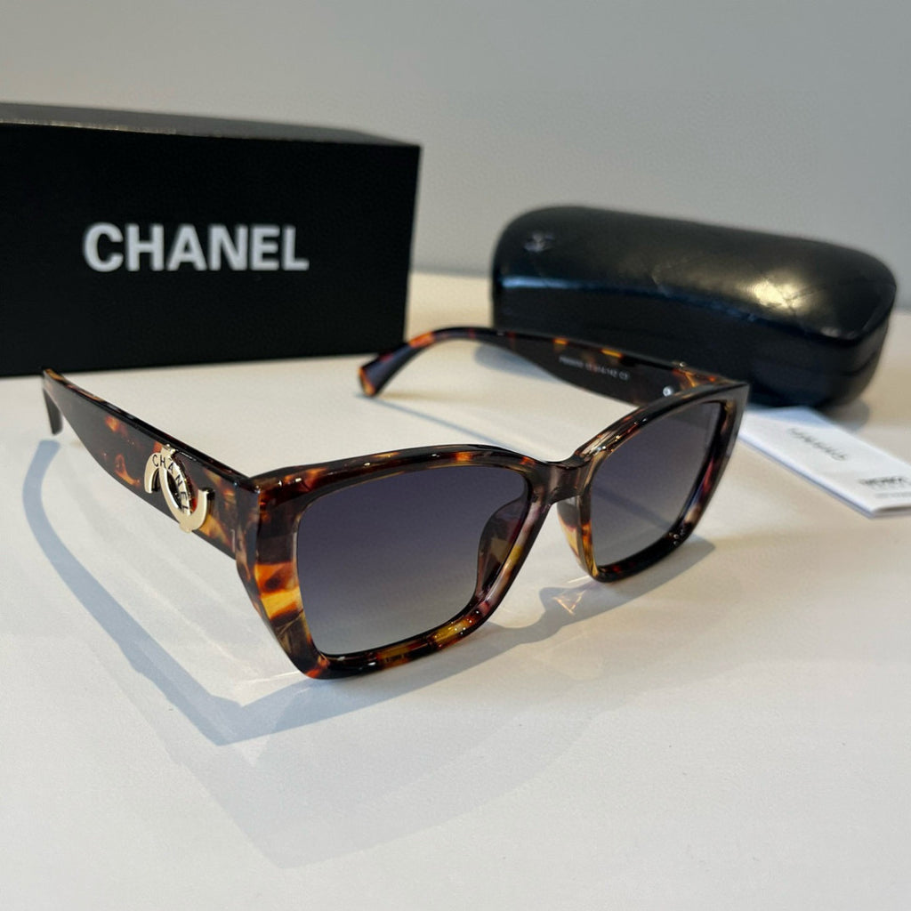 Chanel Polarized Fashion Black Lens Sunglasses for Men & Women - 371790
