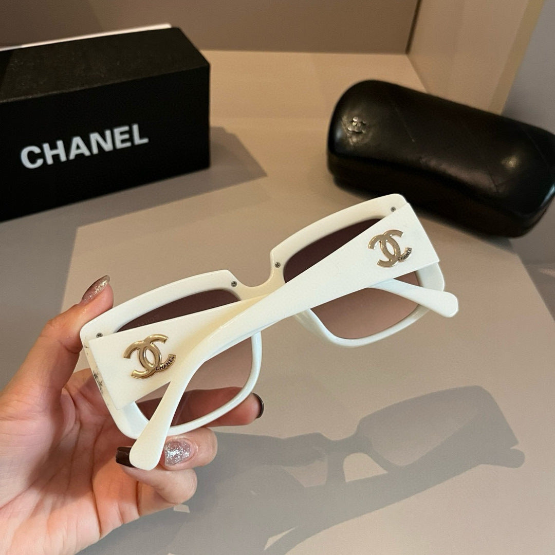 Chanel Fashion Brown Lens Sunglasses for Men & Women - 415350 - detail image 5