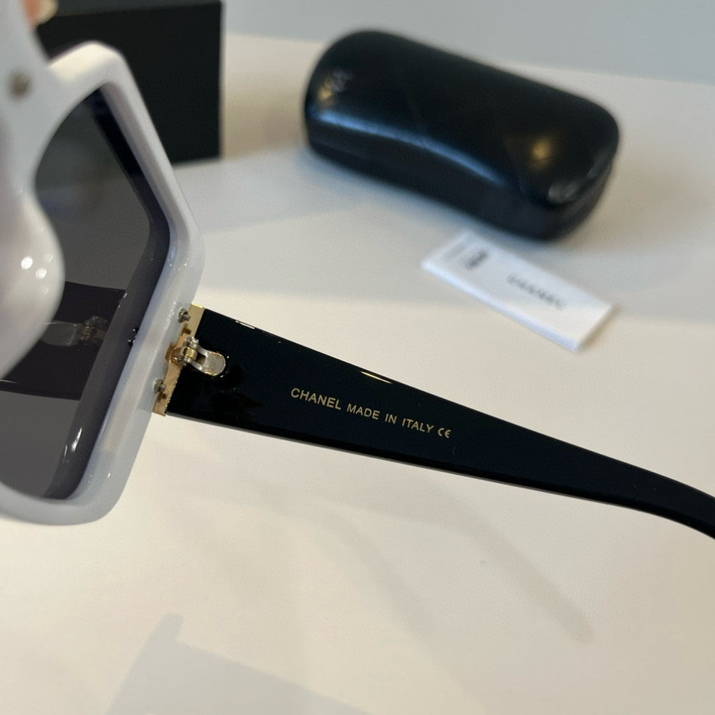 Chanel Fashion Black Lens Sunglasses for Men & Women - 371794 - detail image 9