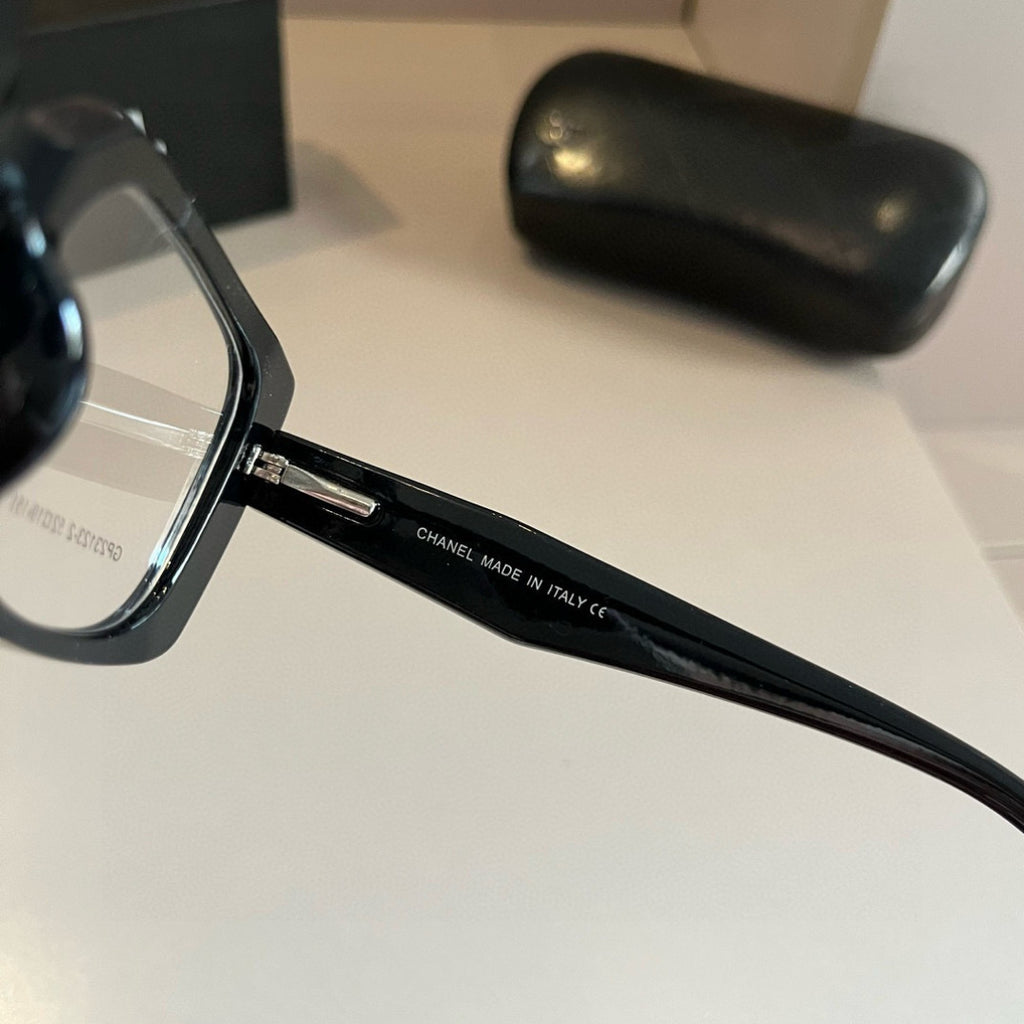 Chanel Oversized Silver Lens Sunglasses for Men & Women - 867016 - detail image 7