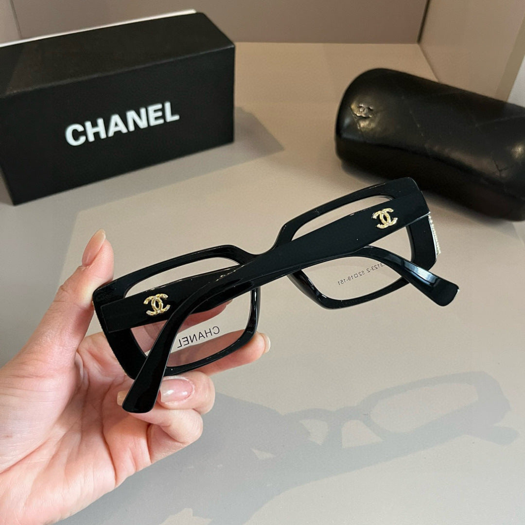 Chanel Oversized Silver Lens Sunglasses for Men & Women - 867016 - detail image 5