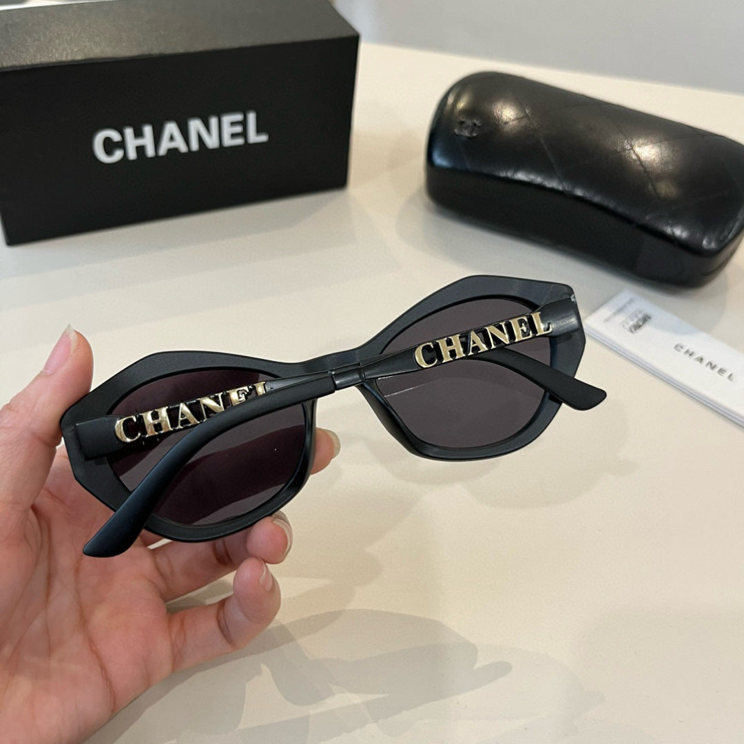 Chanel Fashion Black Lens Sunglasses for Men & Women - 867017 - detail image 6