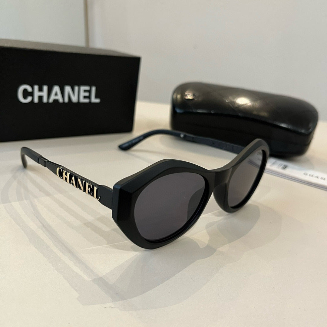 Chanel Fashion Black Lens Sunglasses for Men & Women - 867017