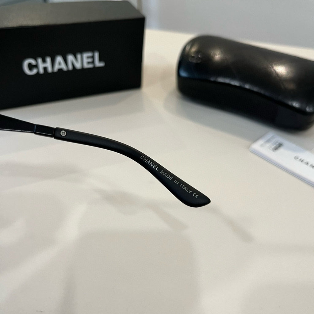 Chanel Fashion Black Lens Sunglasses for Men & Women - 867017 - detail image 8