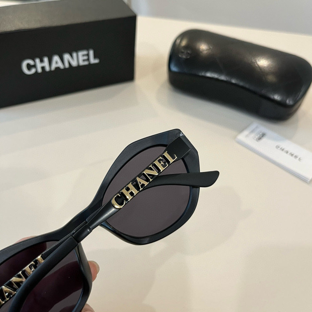 Chanel Fashion Black Lens Sunglasses for Men & Women - 867017 - detail image 7
