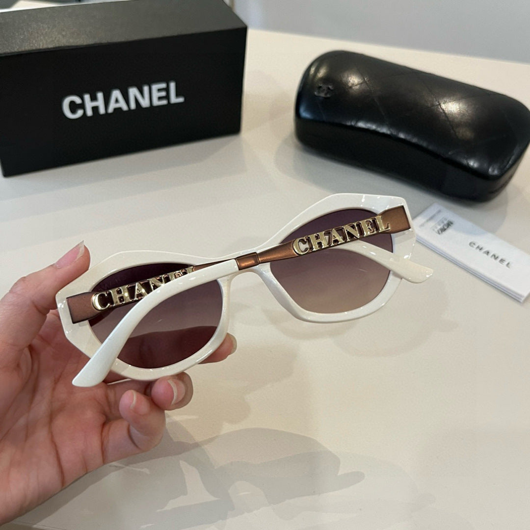 Chanel Fashion Red Lens Sunglasses for Men & Women - 867018 - detail image 8