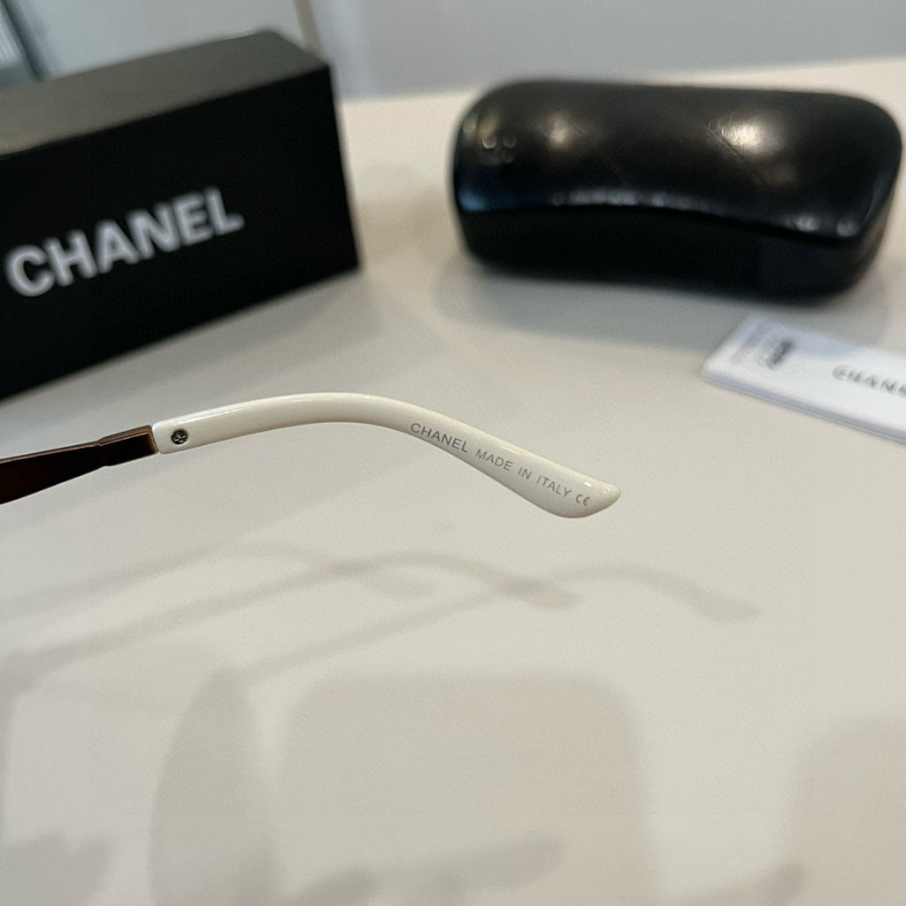 Chanel Fashion Red Lens Sunglasses for Men & Women - 867018 - detail image 9