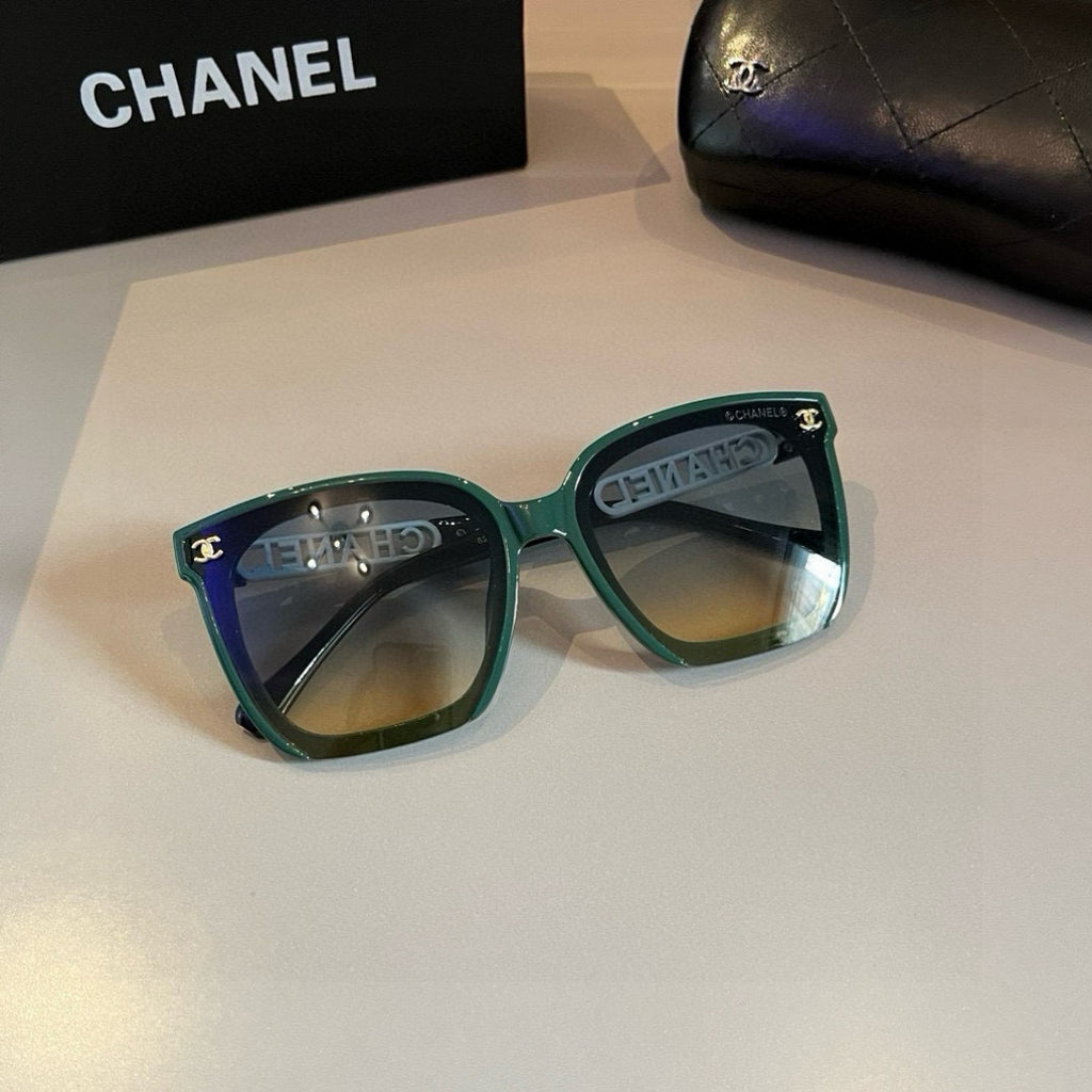 Chanel Fashion Gold Lens Sunglasses for Men & Women - 382246 - detail image 9
