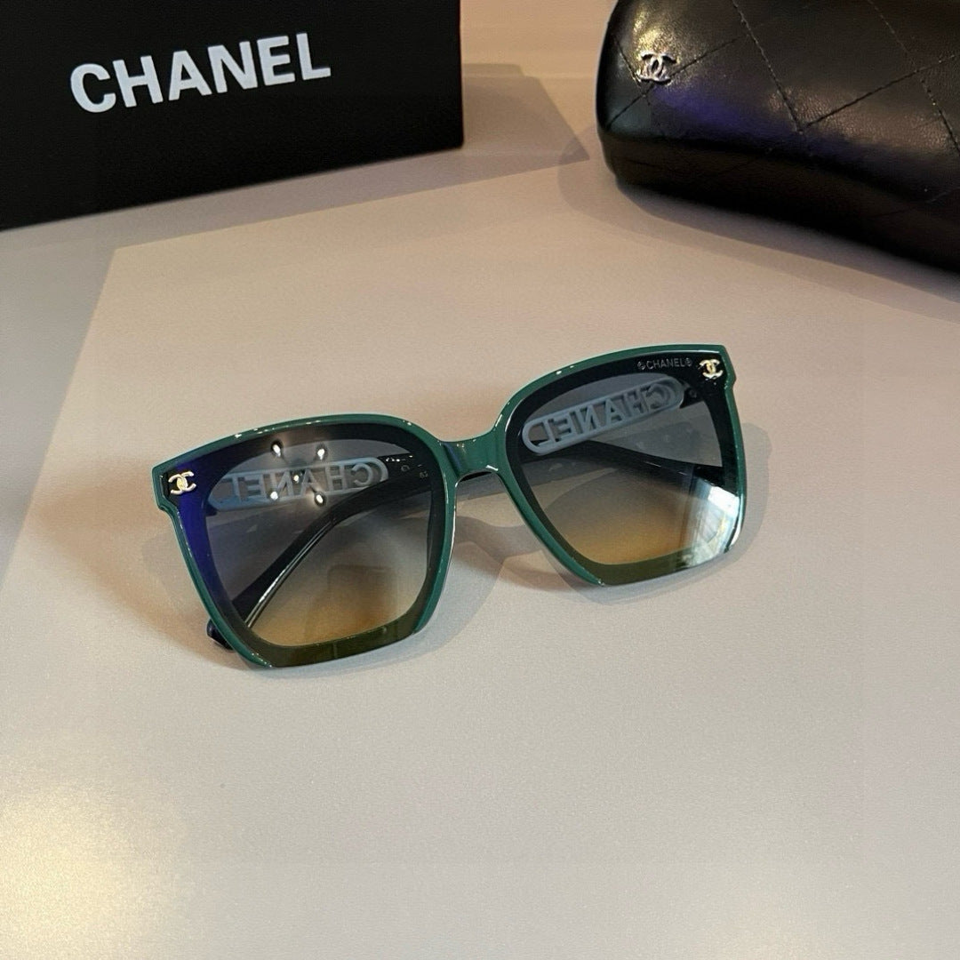 Chanel Fashion Gold Lens Sunglasses for Men & Women - 382246 - detail image 9