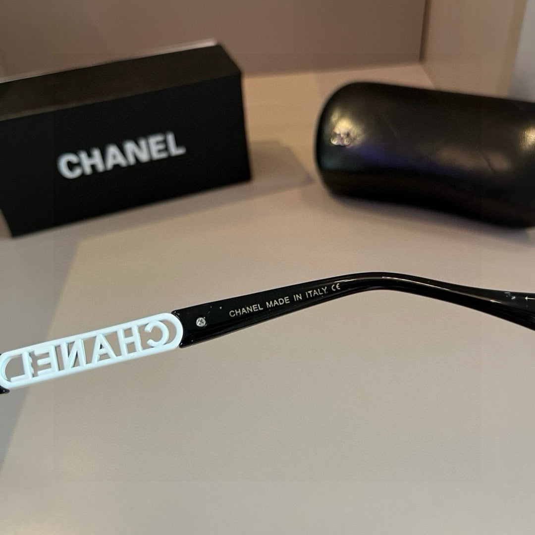 Chanel Fashion Gold Lens Sunglasses for Men & Women - 382246 - detail image 5