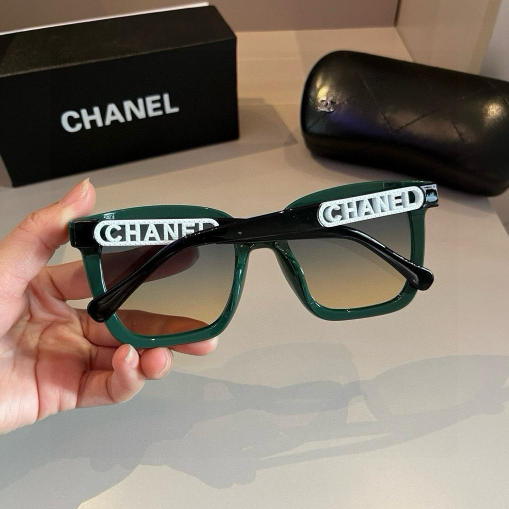 Chanel Fashion Gold Lens Sunglasses for Men & Women - 382246 - detail image 7