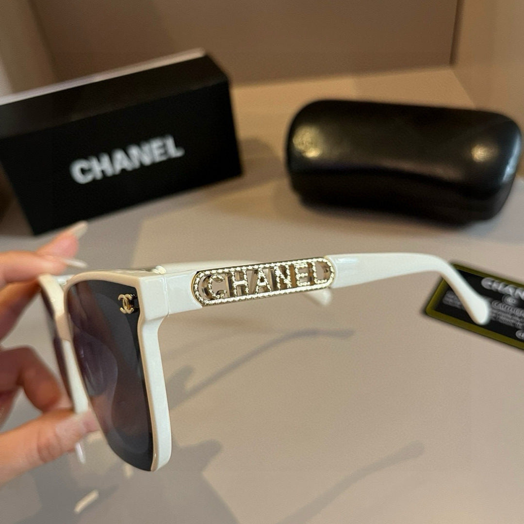 Chanel Fashion Silver Lens Sunglasses for Men & Women - 382222 - detail image 5