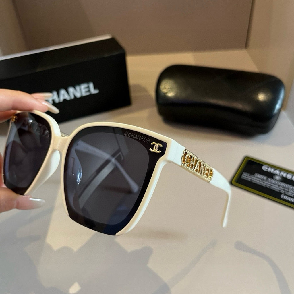 Chanel Fashion Silver Lens Sunglasses for Men & Women - 382222 - detail image 4
