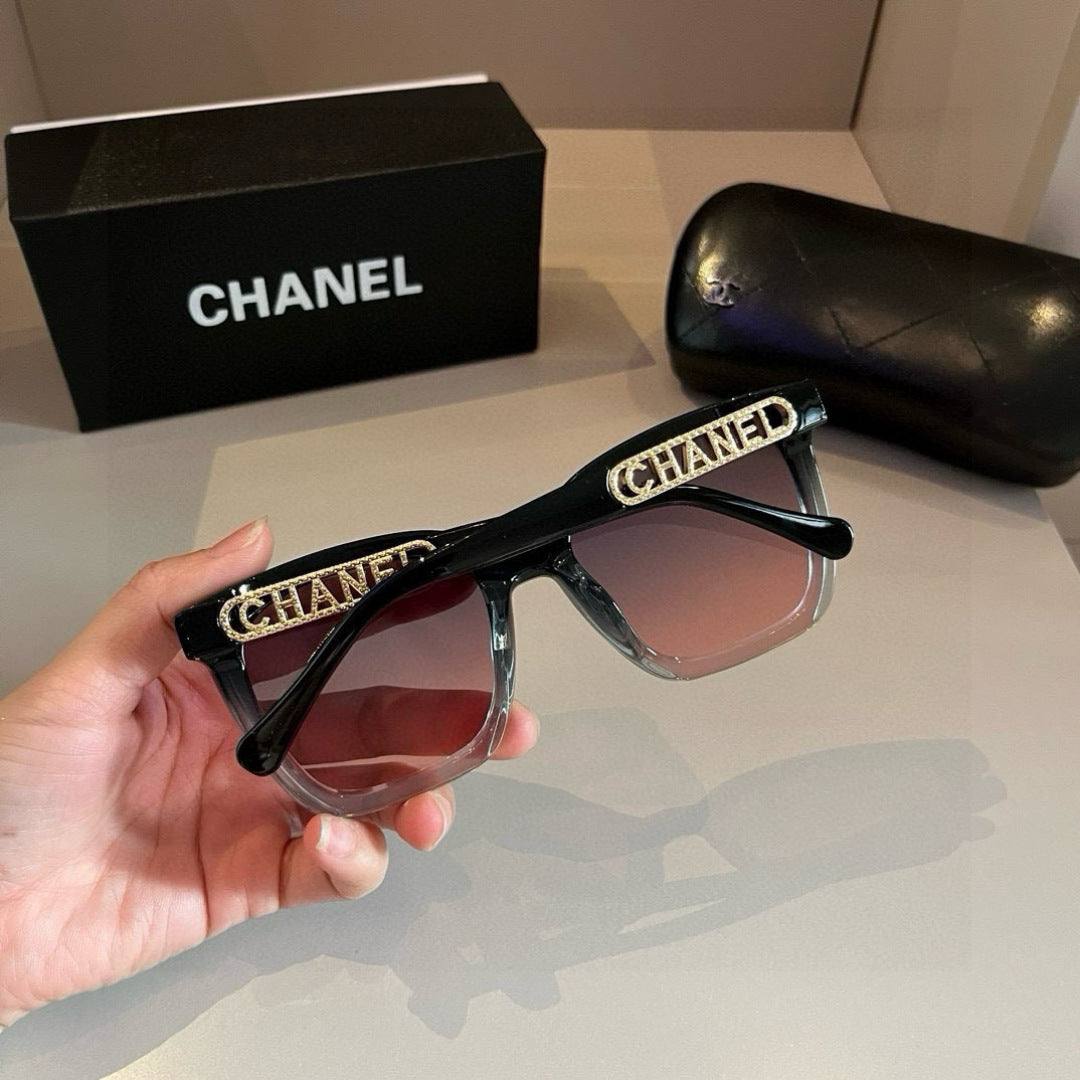 Chanel Fashion Gold Lens Sunglasses for Men & Women - 382223 - detail image 5