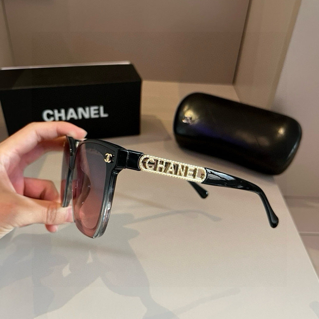 Chanel Fashion Gold Lens Sunglasses for Men & Women - 382223 - detail image 2