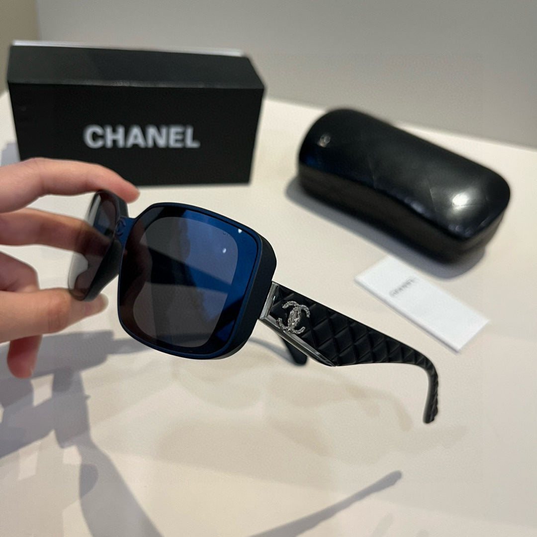 Chanel Square Black Lens Sunglasses for Men & Women - 867024 - detail image 4
