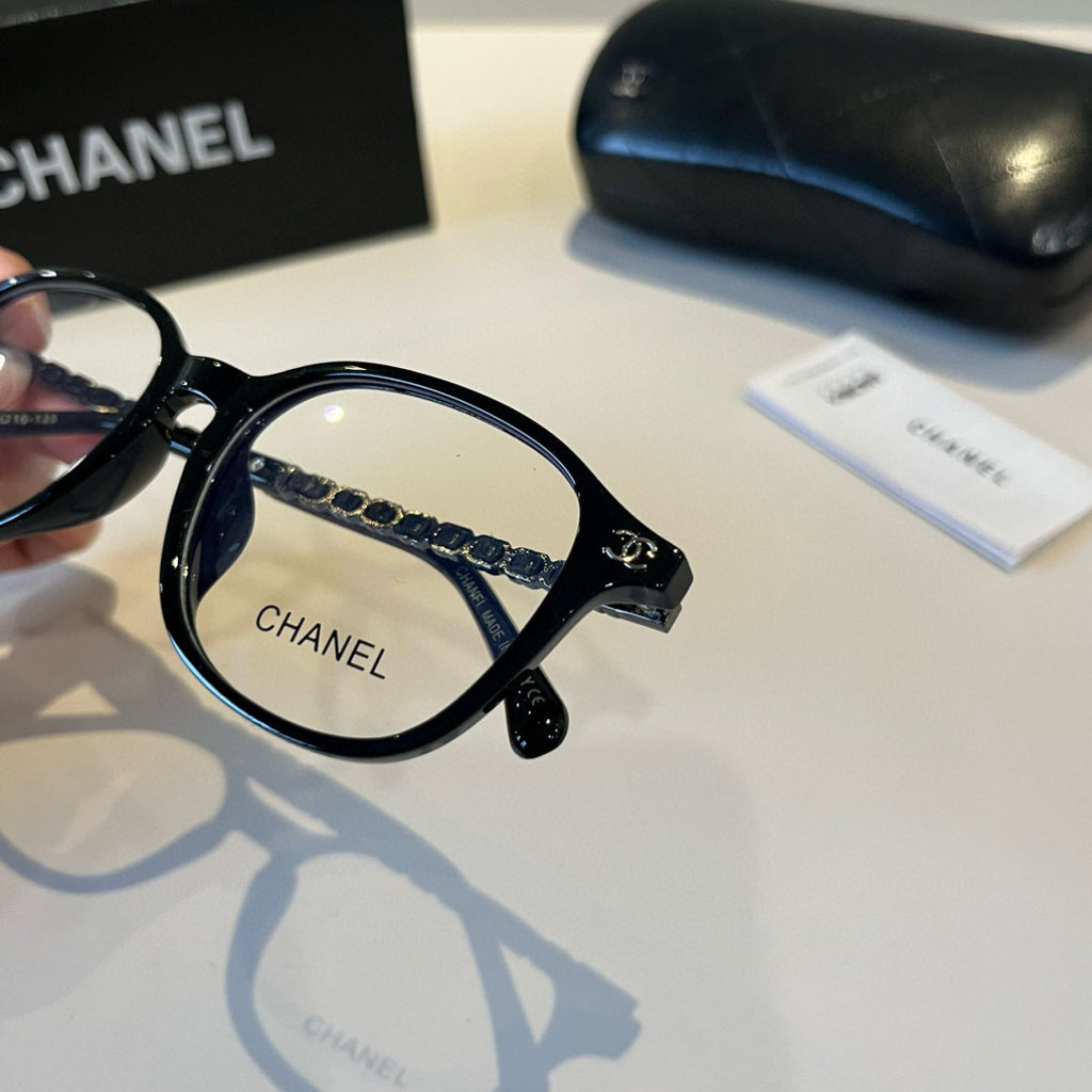 Chanel Blue-Light Fashion Silver Lens Sunglasses for Men & Women - 415207 - detail image 5