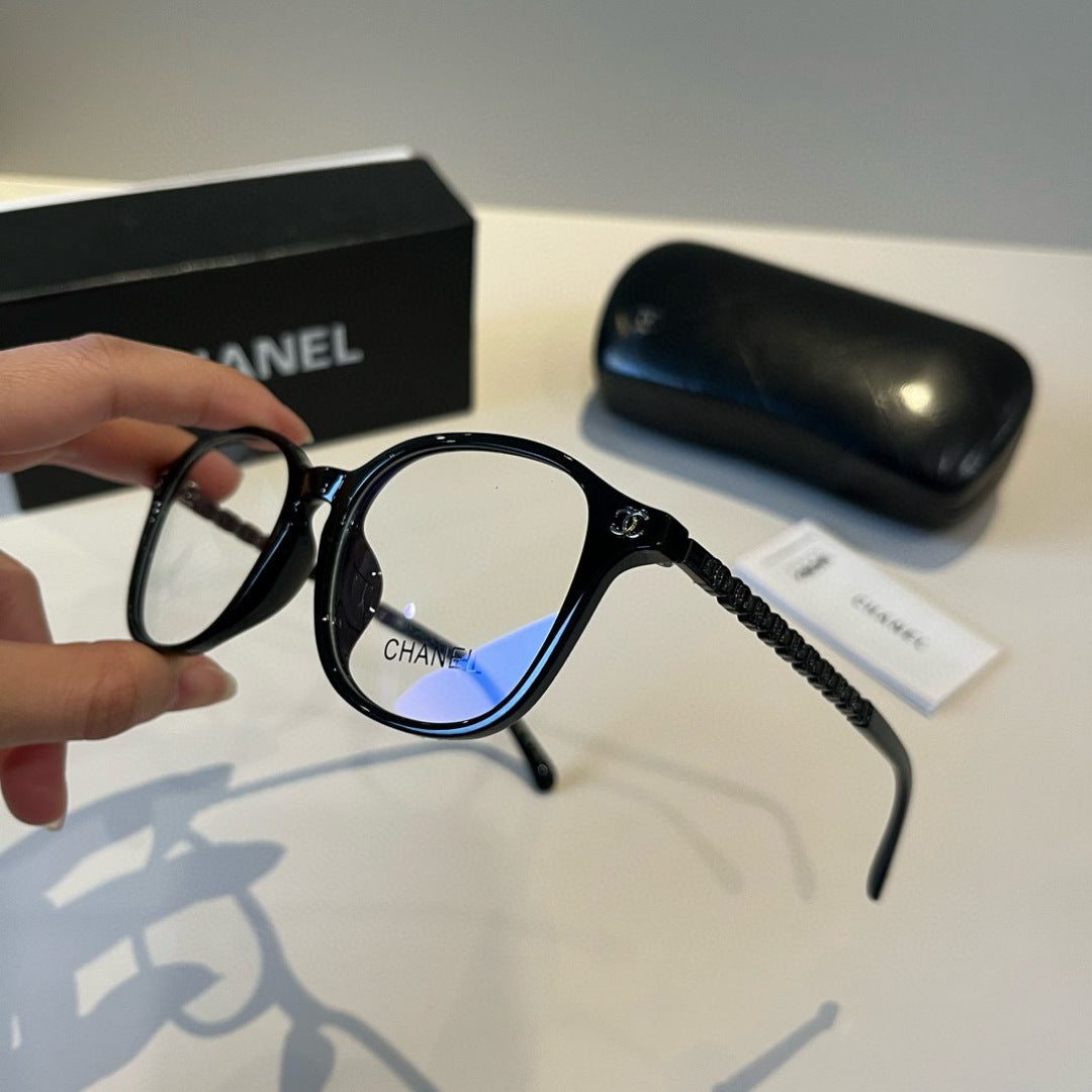 Chanel Blue-Light Fashion Silver Lens Sunglasses for Men & Women - 415207 - detail image 4
