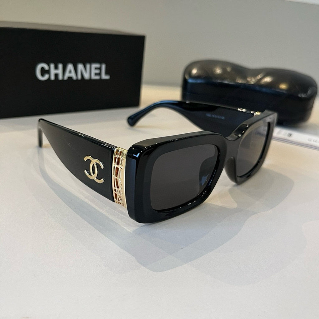 Chanel Fashion Black Lens Sunglasses for Men & Women - 448958