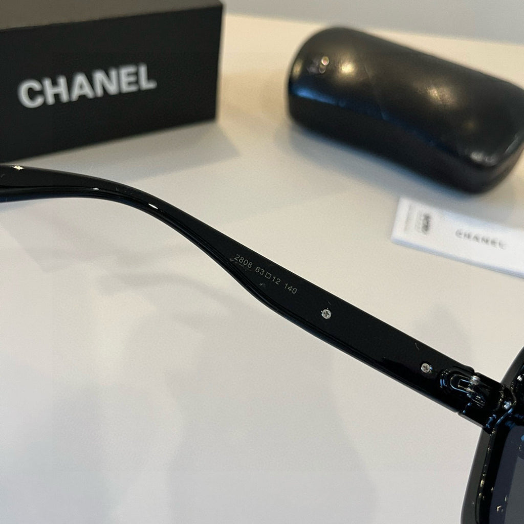 Chanel Fashion Black Lens Sunglasses for Men & Women - 358040 - detail image 9