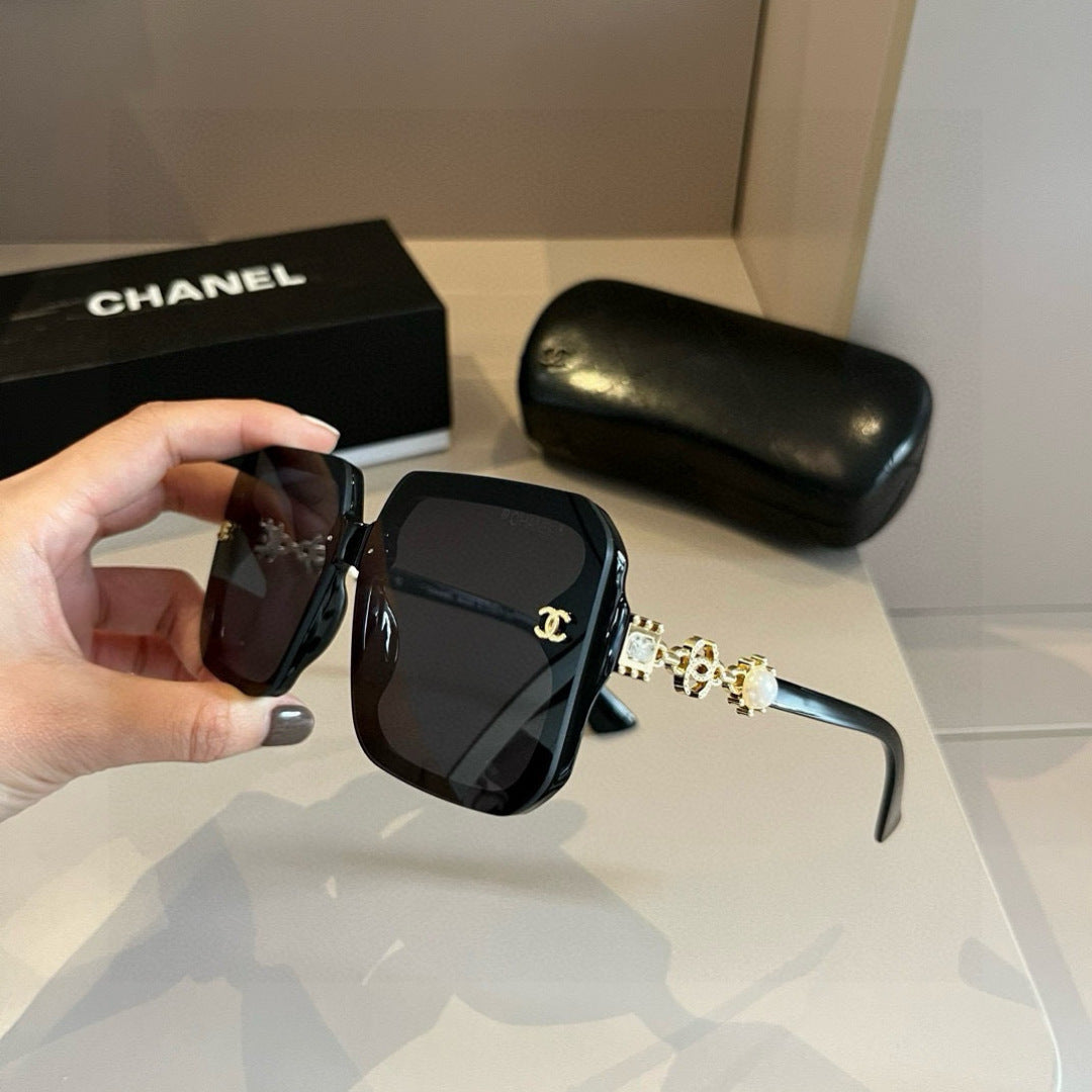 Chanel Fashion Gold Lens Sunglasses for Men & Women - 415210 - detail image 3