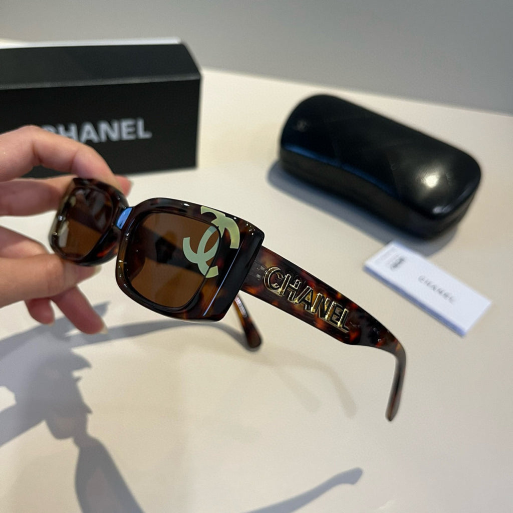 Chanel Fashion Black Lens Sunglasses for Men & Women - 358043 - detail image 4
