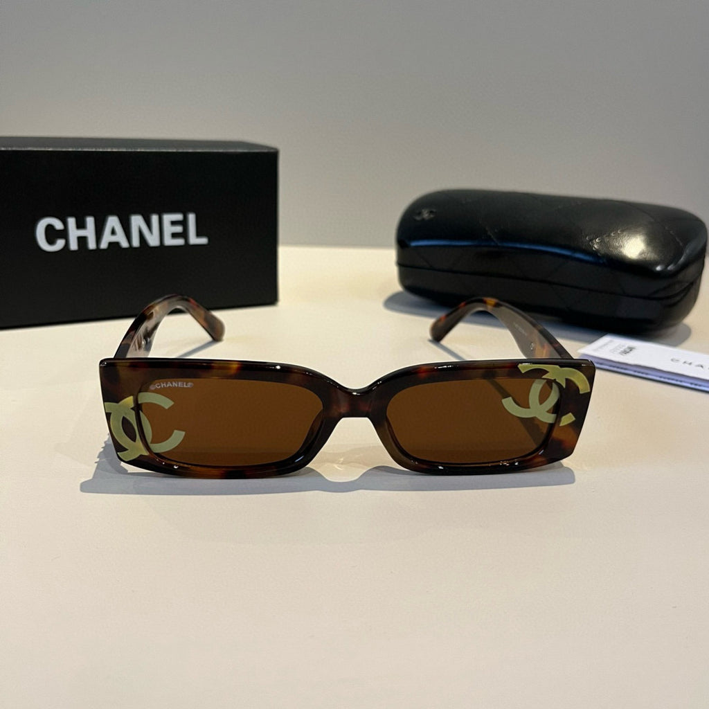 Chanel Fashion Black Lens Sunglasses for Men & Women - 358043 - detail image 2