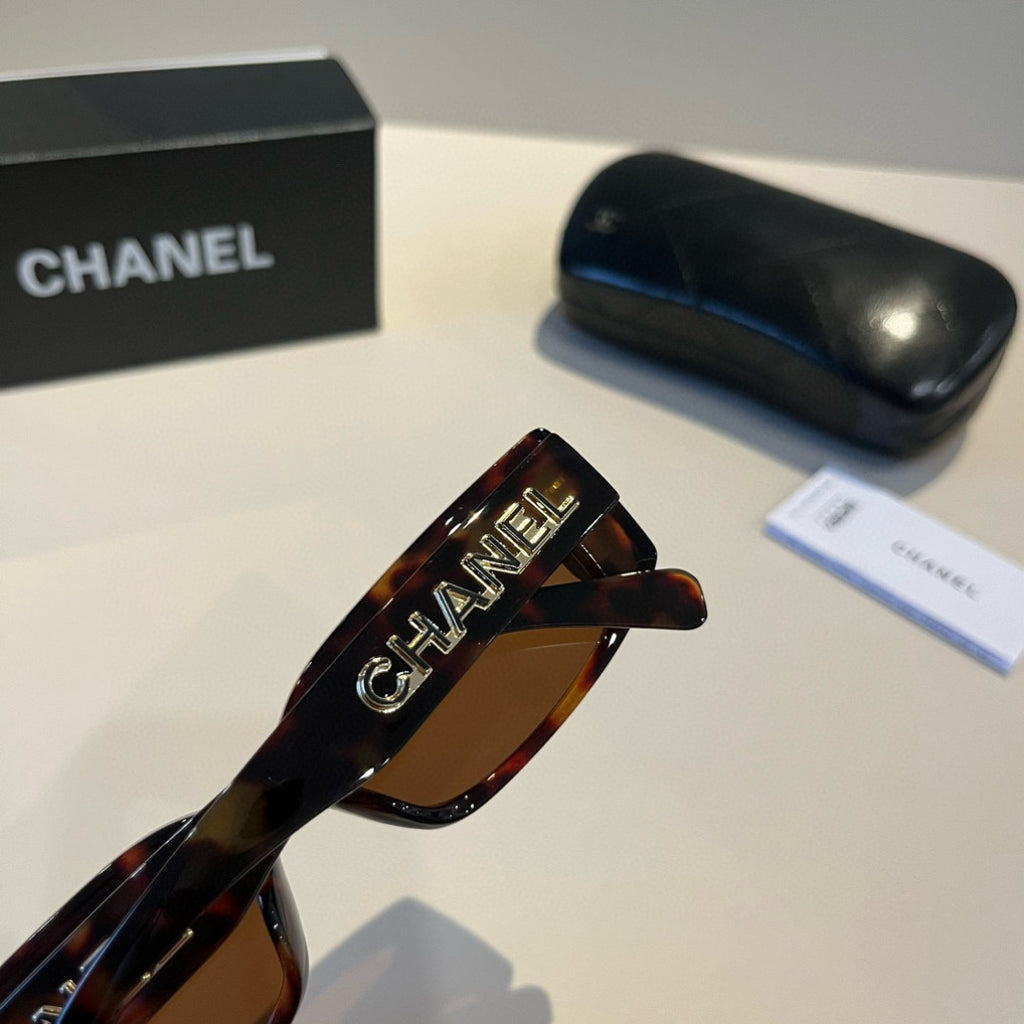 Chanel Fashion Black Lens Sunglasses for Men & Women - 358043 - detail image 5