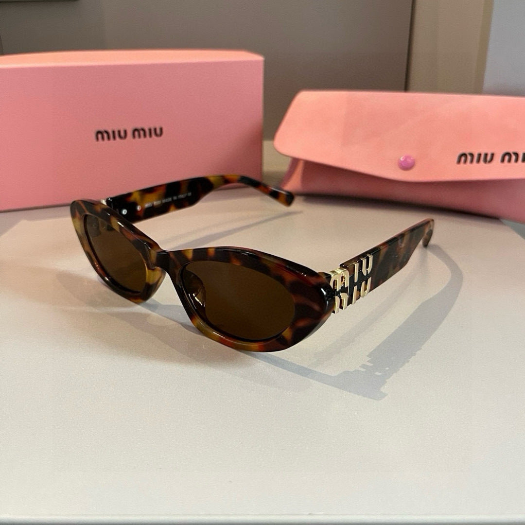 Miu Miu Cat-Eye Gold Lens Sunglasses for Men & Women - 358735 - detail image 3