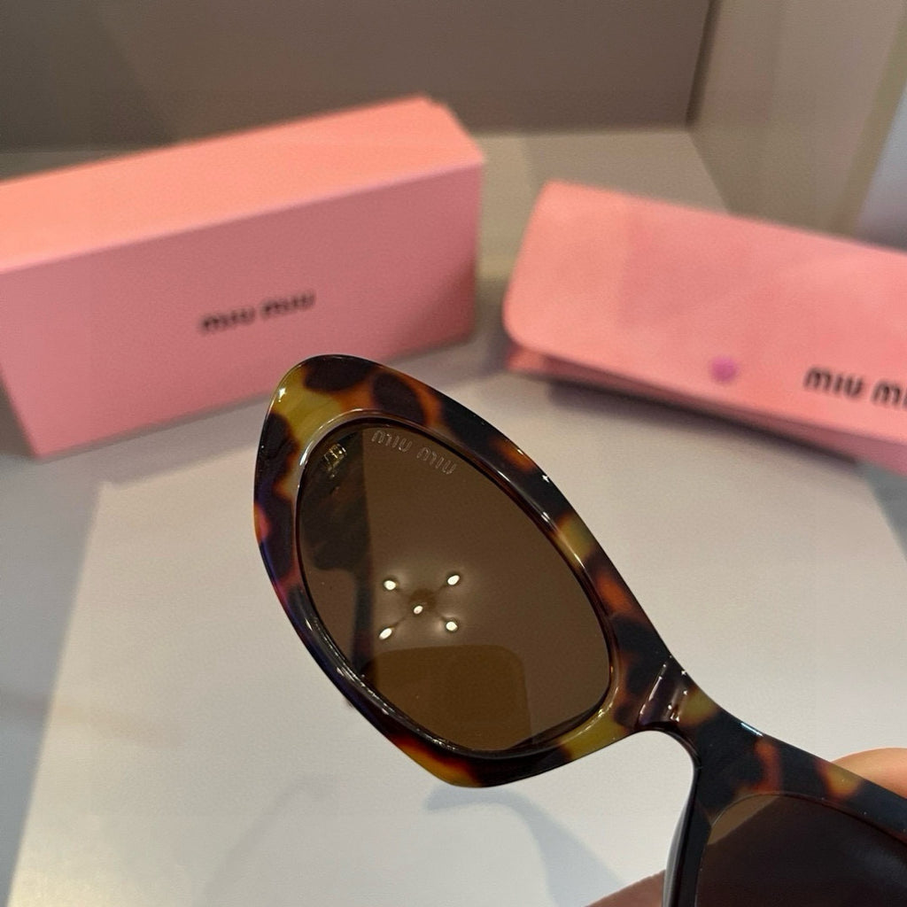 Miu Miu Cat-Eye Gold Lens Sunglasses for Men & Women - 358735 - detail image 6