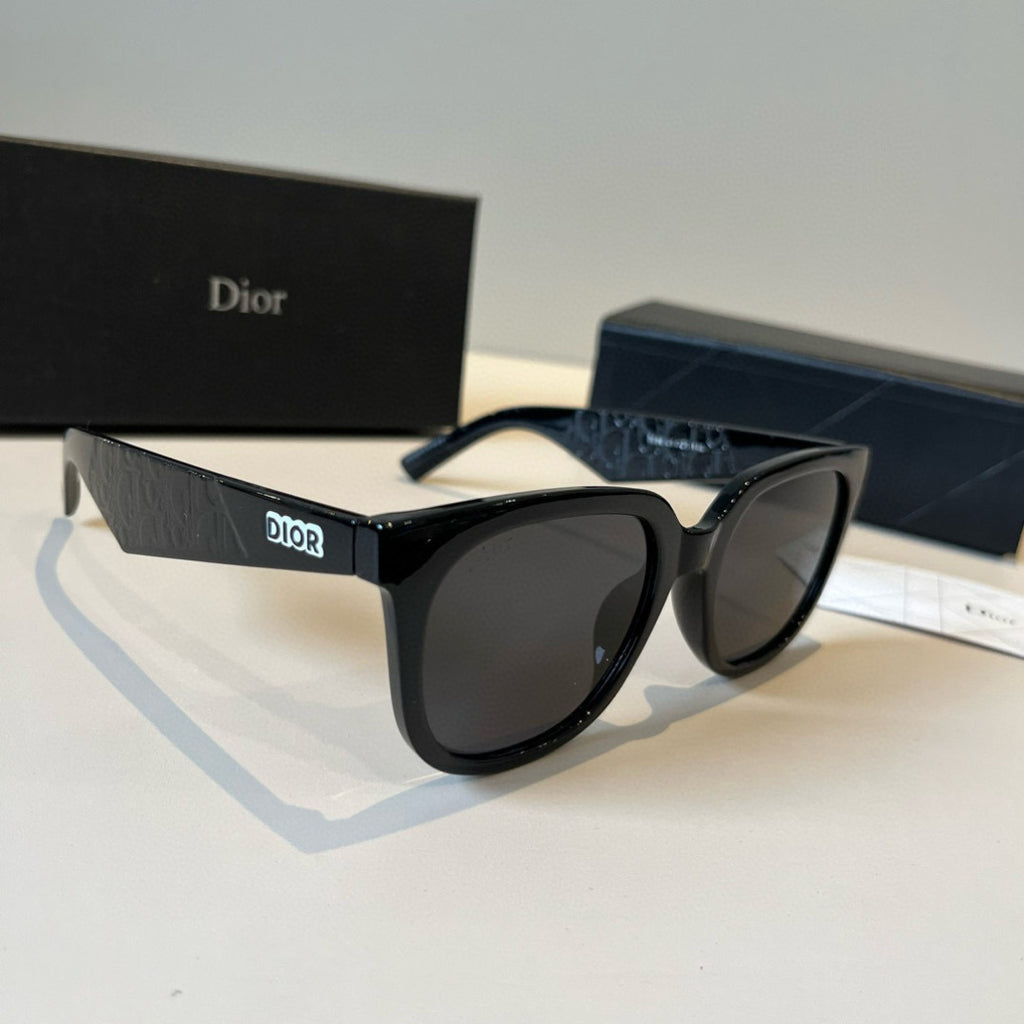 Dior Fashion Black Lens Sunglasses for Men - 371880