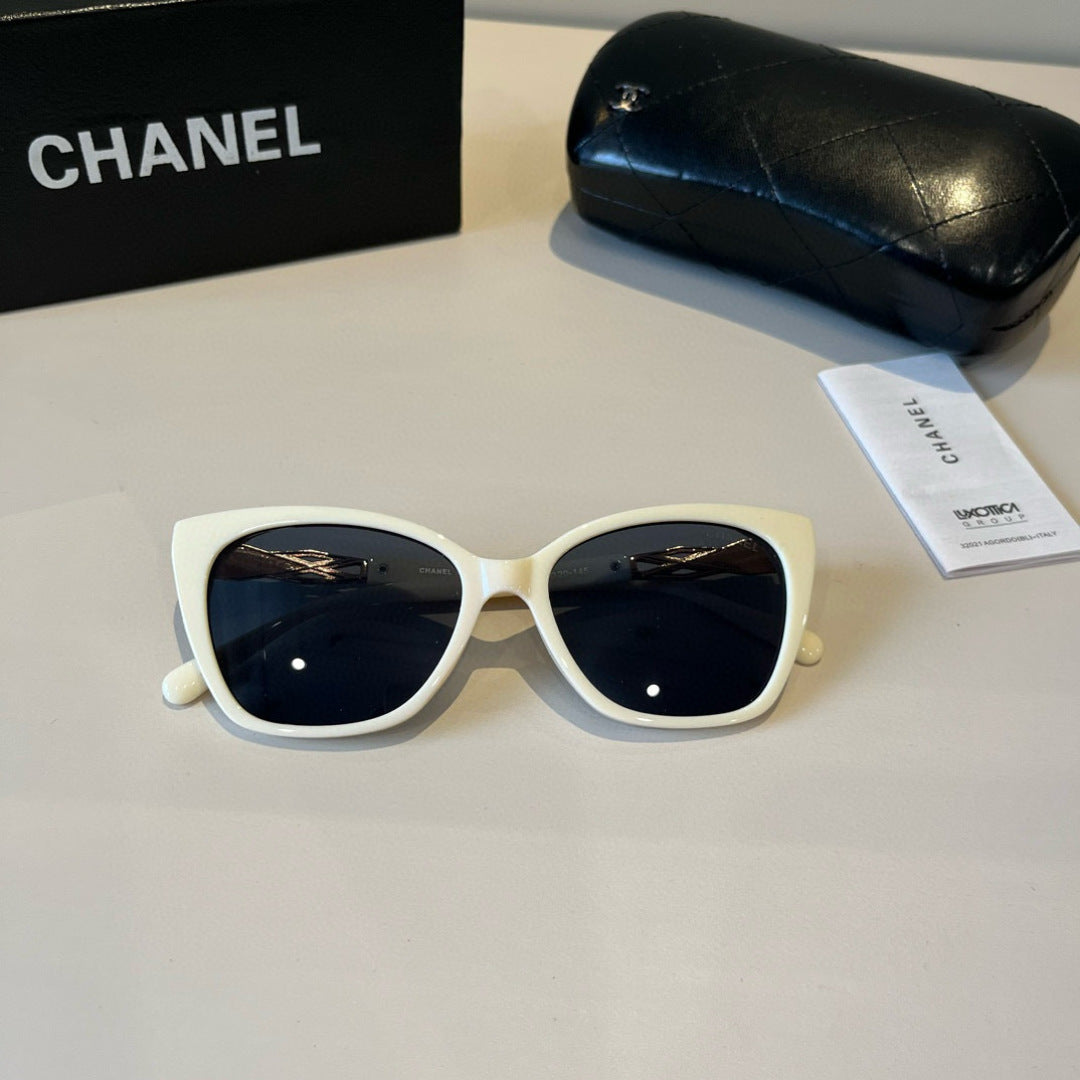 Chanel Oversized Blue Lens Sunglasses for Men & Women - 371796 - detail image 7