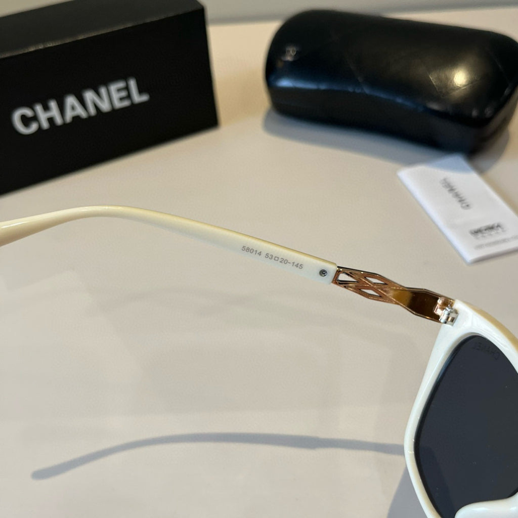 Chanel Oversized Blue Lens Sunglasses for Men & Women - 371796 - detail image 9