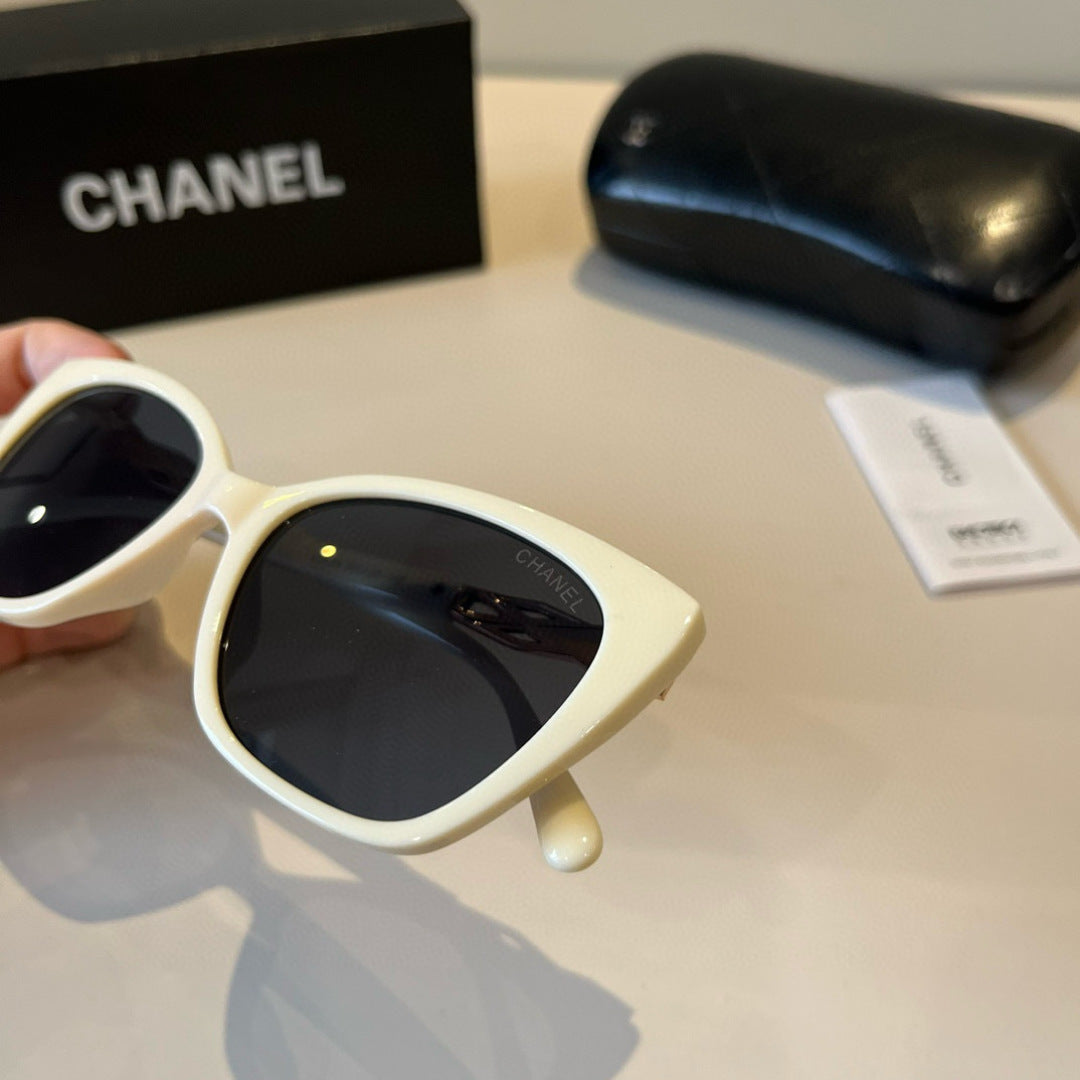 Chanel Oversized Blue Lens Sunglasses for Men & Women - 371796 - detail image 6