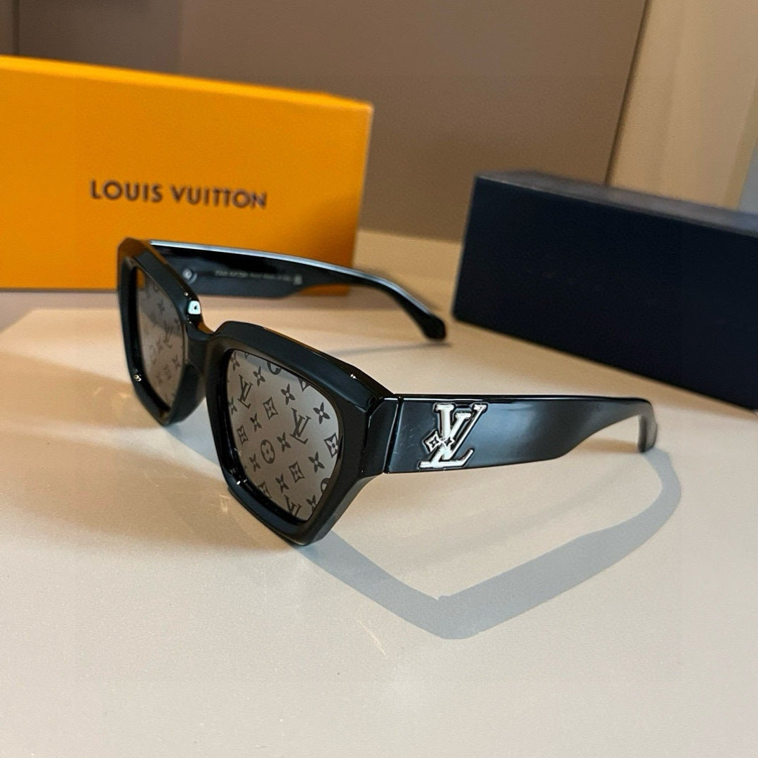 Louis Vuitton Metal Fashion Gold Lens Sunglasses for Men & Women - 431145 - detail image 3