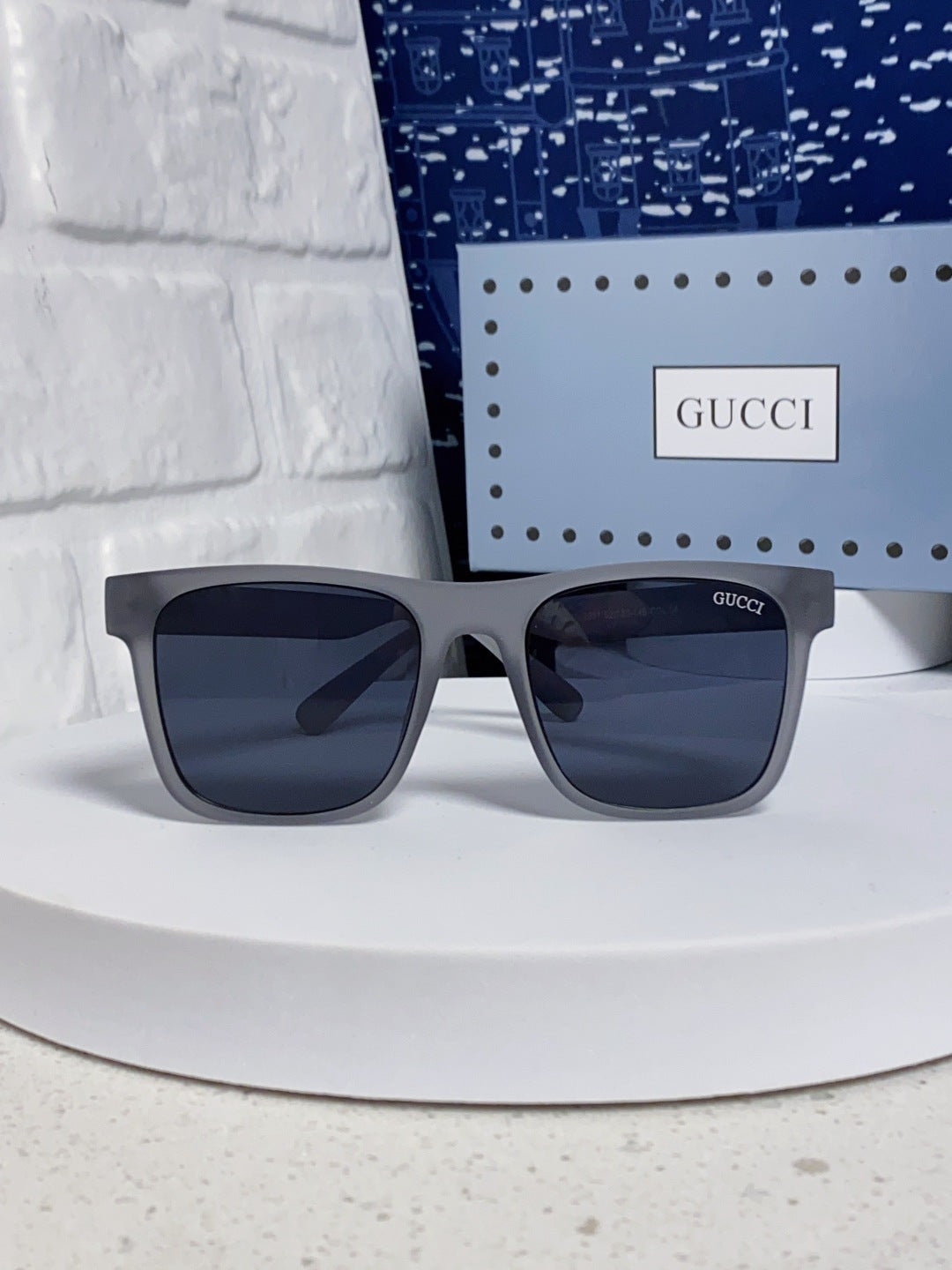 Gucci Fashion Blue Lens Sunglasses for Men & Women - 398368 - detail image 2