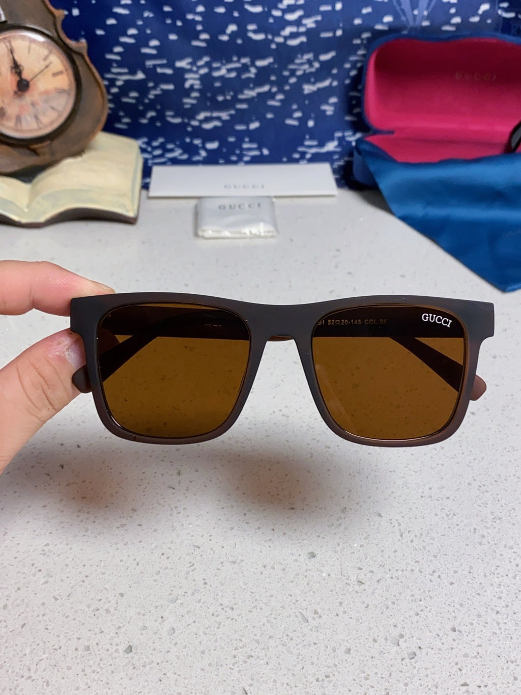 Gucci Fashion Black Lens Sunglasses for Men & Women - 398370 - detail image 4