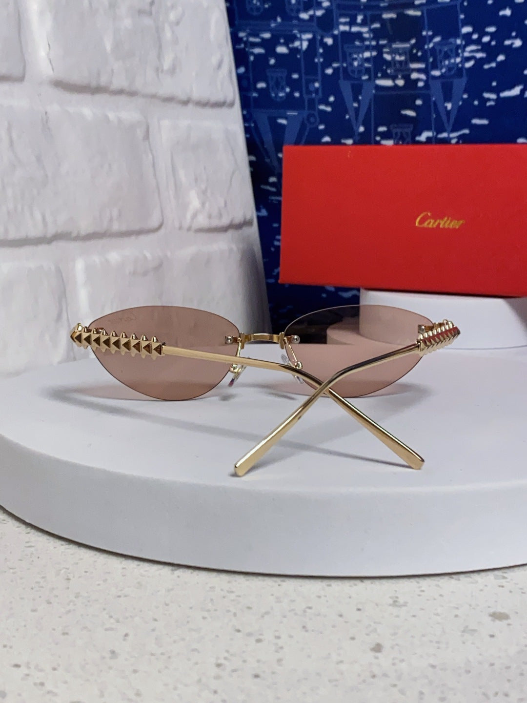 Cartier Lightweight Metal Rimless Red Lens Sunglasses for Men & Women - 398980 - detail image 3