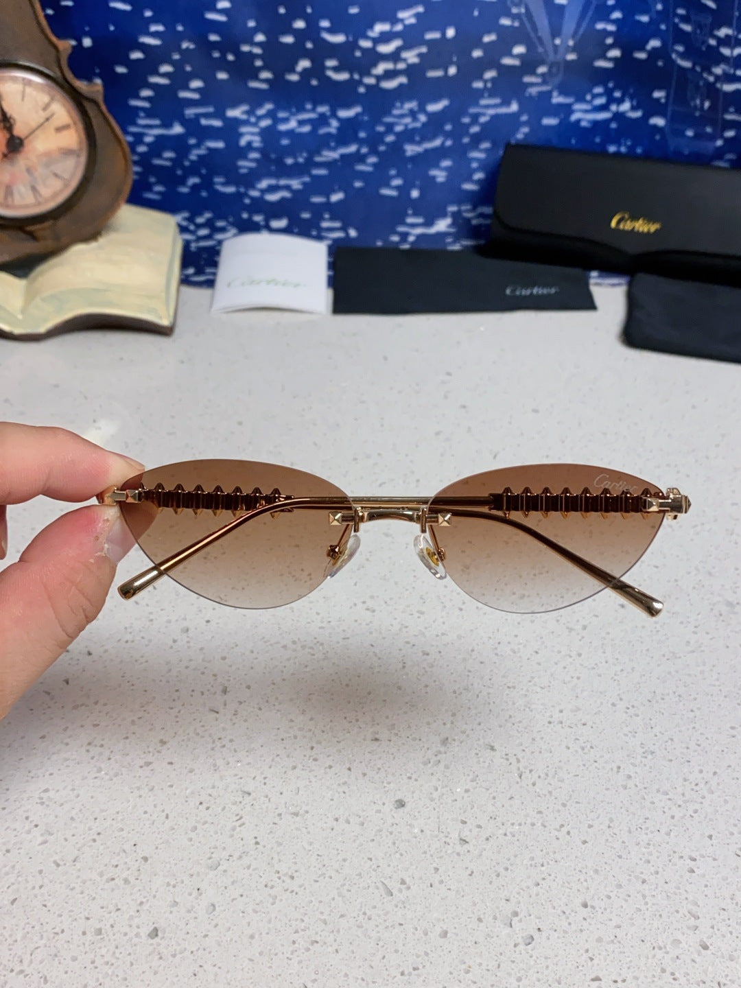 Cartier Lightweight Metal Rimless Brown Lens Sunglasses for Men & Wom - 398981 - detail image 4