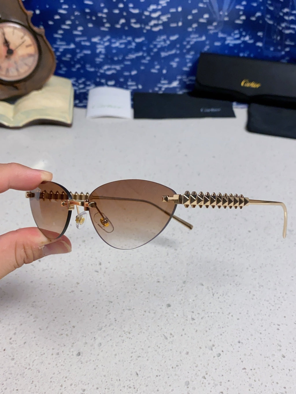 Cartier Lightweight Metal Rimless Brown Lens Sunglasses for Men & Wom - 398981 - detail image 6