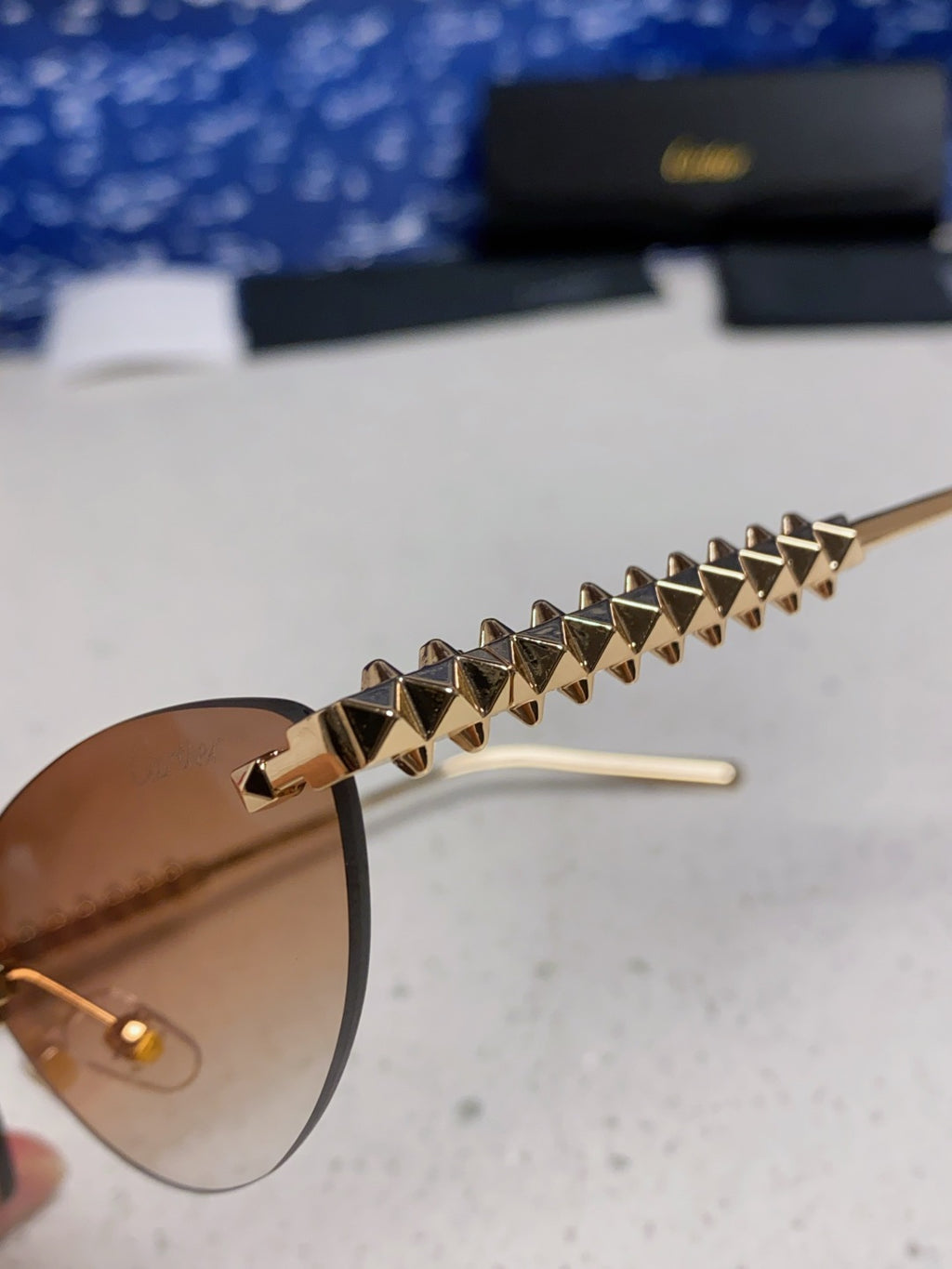Cartier Lightweight Metal Rimless Brown Lens Sunglasses for Men & Wom - 398981 - detail image 7