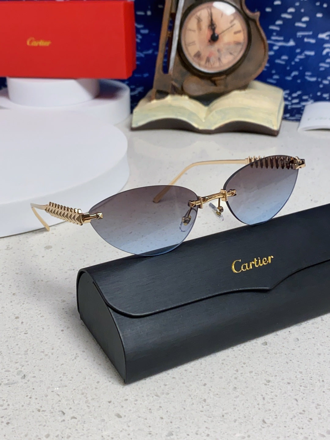 Cartier Lightweight Metal Rimless Silver Lens Sunglasses for Men & Wo - 398982 - detail image 9