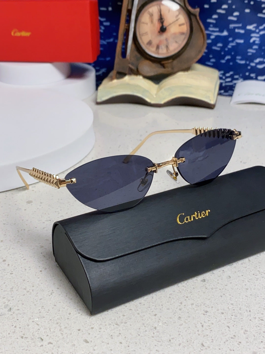 Cartier Lightweight Metal Rimless Pink Lens Sunglasses for Men & Women - detail image 10