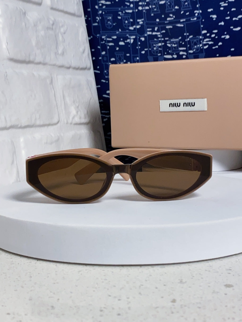Miu Miu Cat-Eye Brown Lens Sunglasses for Women - 158607 - detail image 2