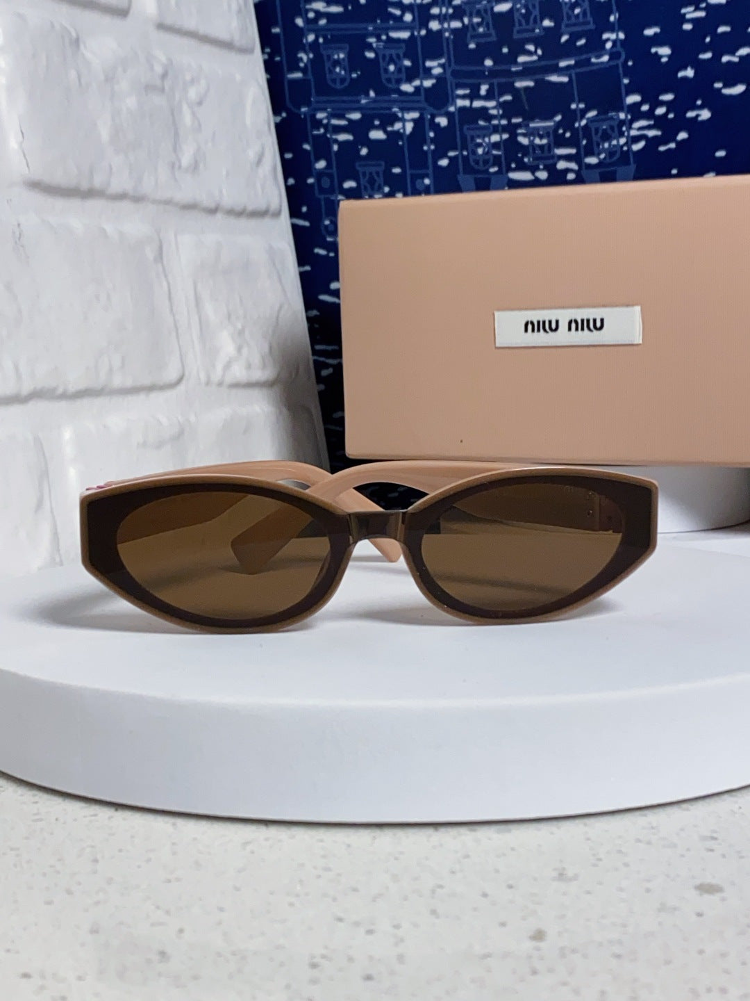 Miu Miu Cat-Eye Brown Lens Sunglasses for Women - 158607 - detail image 2
