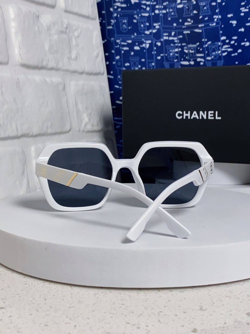 Chanel Polarized Square Black Lens Sunglasses for Women - 867064 - detail image 2