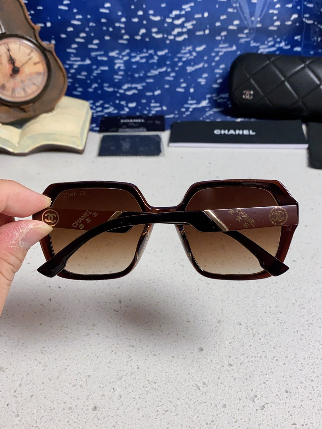 Chanel Polarized Square Red Lens Sunglasses for Women - 867065 - detail image 5